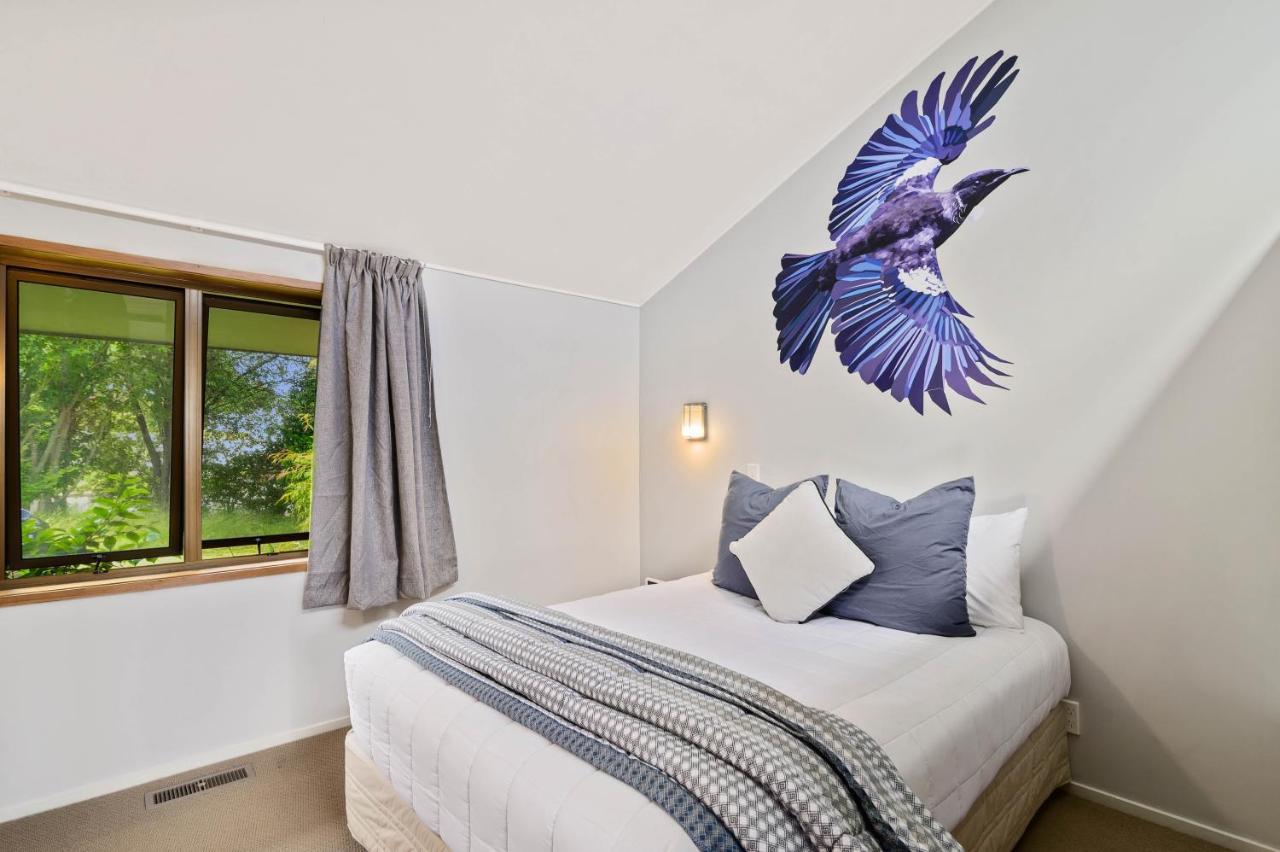 The Bird House - Kawaha Point, Rotorua. Stylish Six Bedroom Home With Space, Views And Relaxed Atmosphere Dış mekan fotoğraf