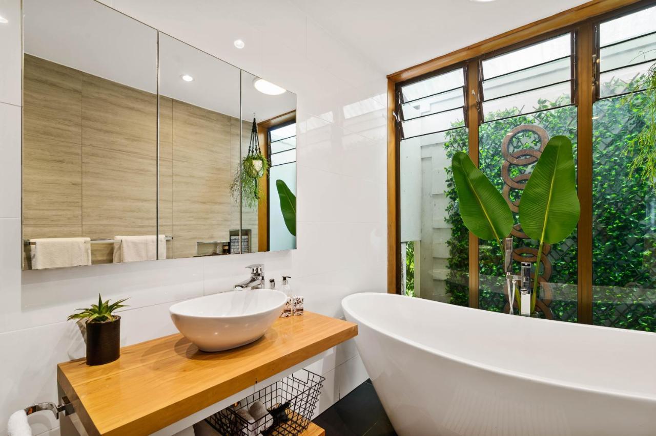 The Bird House - Kawaha Point, Rotorua. Stylish Six Bedroom Home With Space, Views And Relaxed Atmosphere Dış mekan fotoğraf